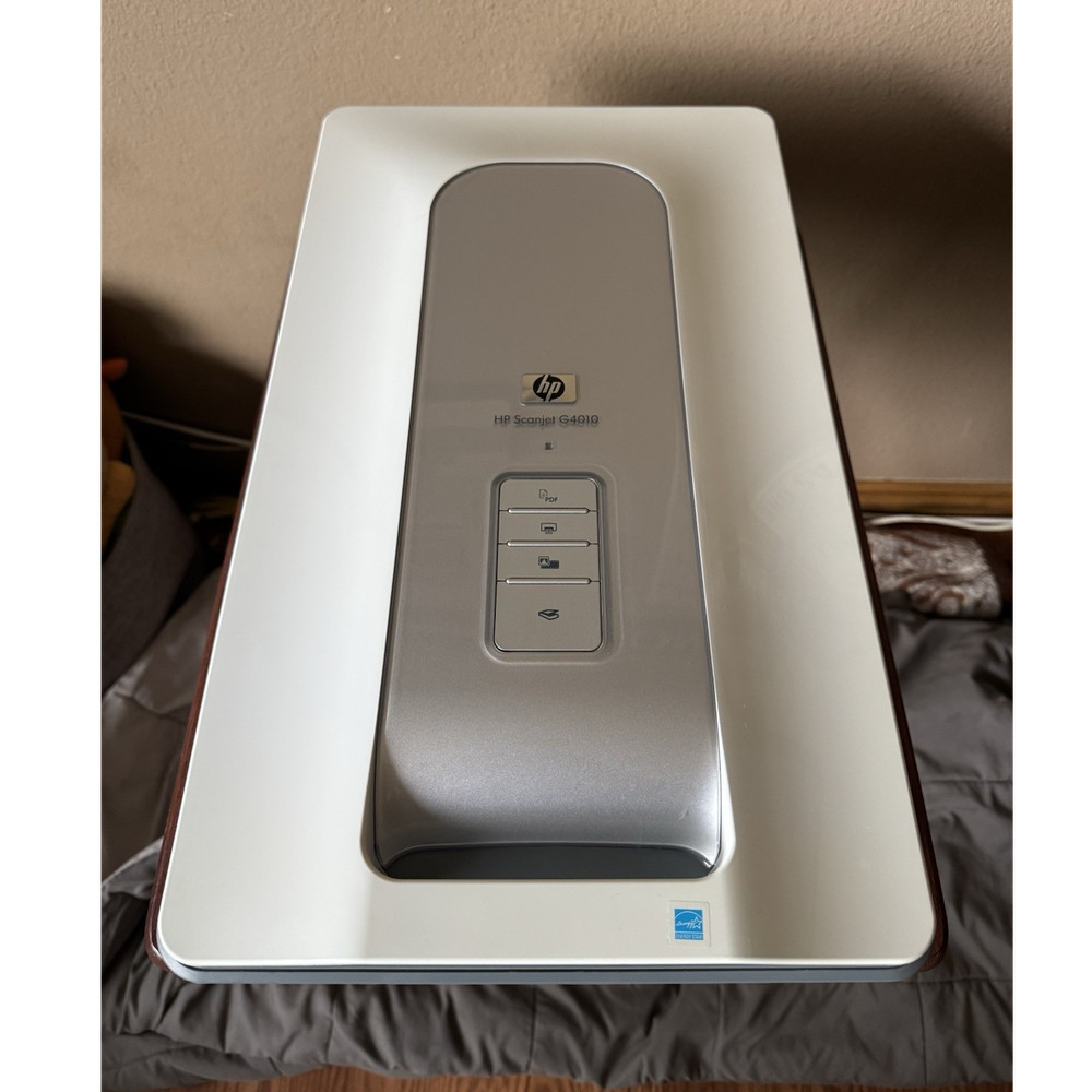 HP Scanjet G4010 Flatbed Scanner