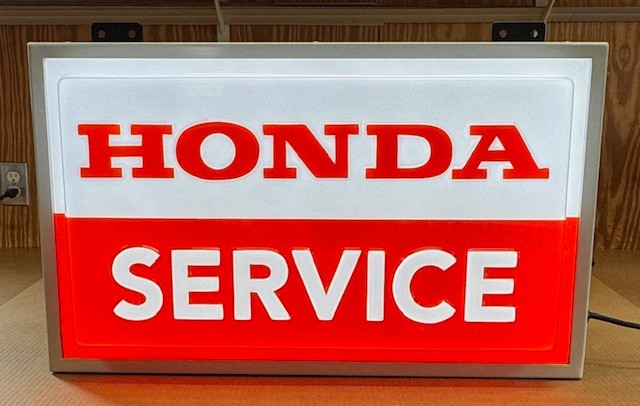 HONDA SERVICE PAN FORMED, EMBOSSED & EXTRUSION DEALER COUNTER SIGN 12" BY 20" !