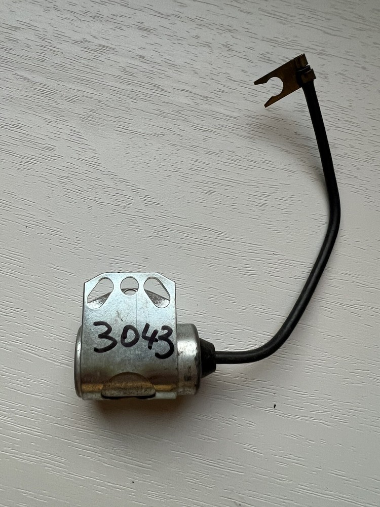 STANDARD IGNITION CONDENSER IH121