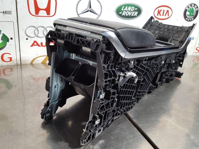 RANGE ROVER VELAR L560 CENTRE CONSOLE