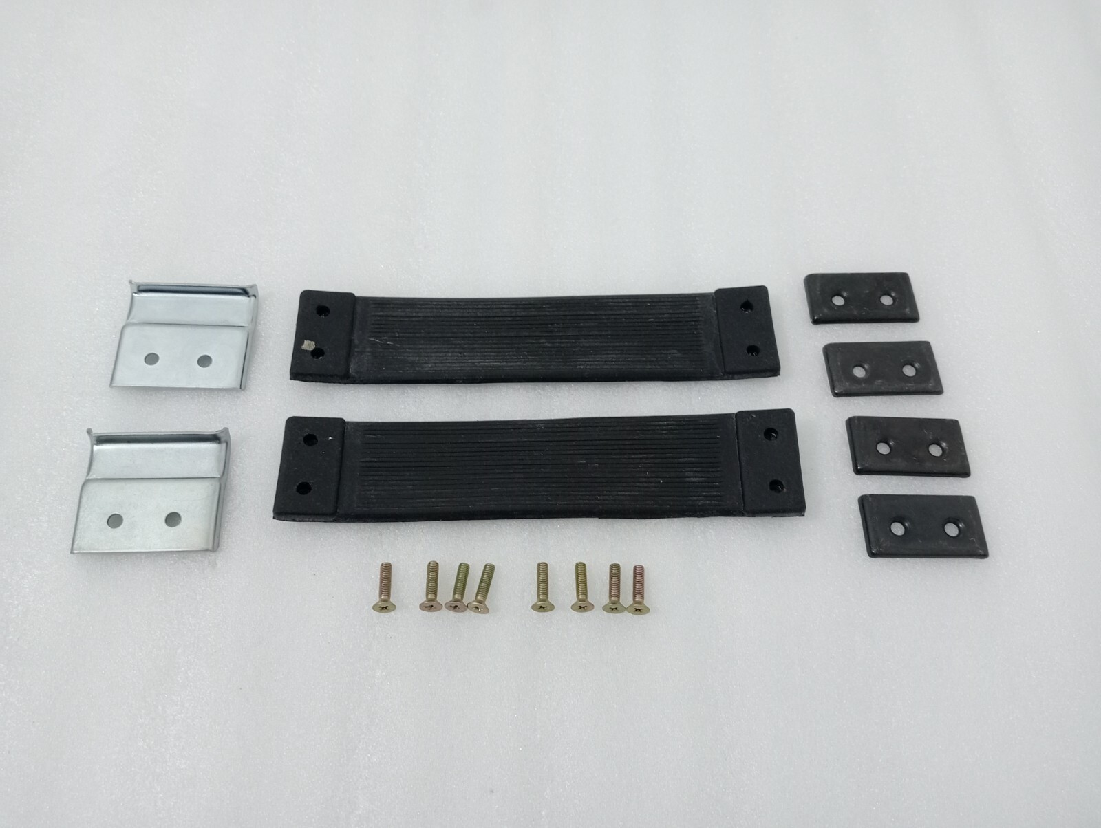 OEM SUZUKI SAMURAI SJ410 SJ413 SIERRA GYPSY INSIDE COMPLETE DOOR PANEL KIT |Fit