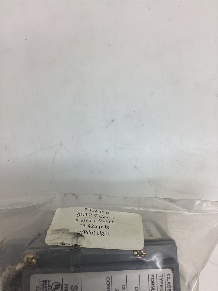 Square D Pressure Switch W/ Pilot Light 9012 GLW-1 NEW