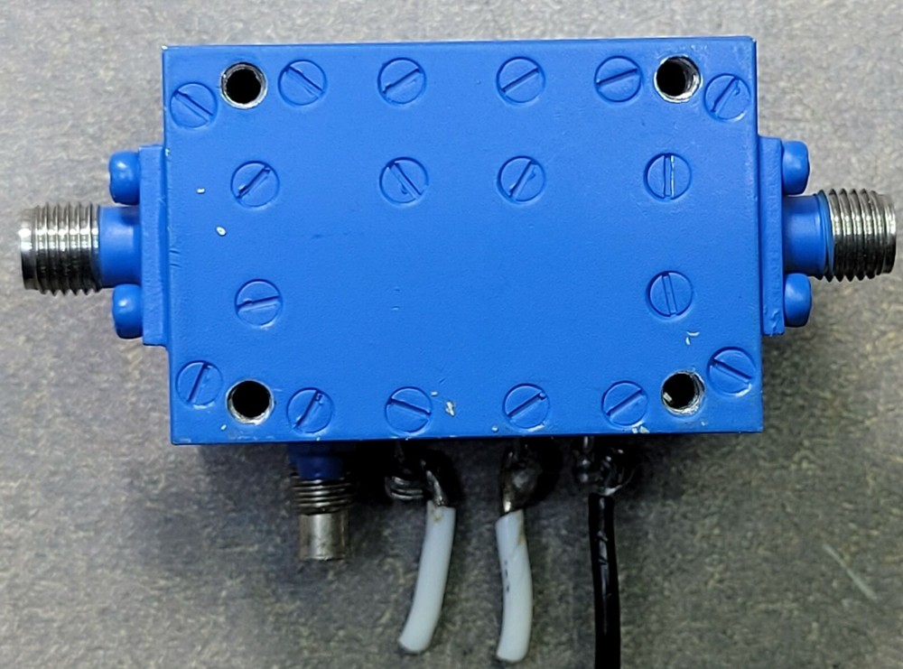 HD-1057, SER 005. Triangle microwave Inc.