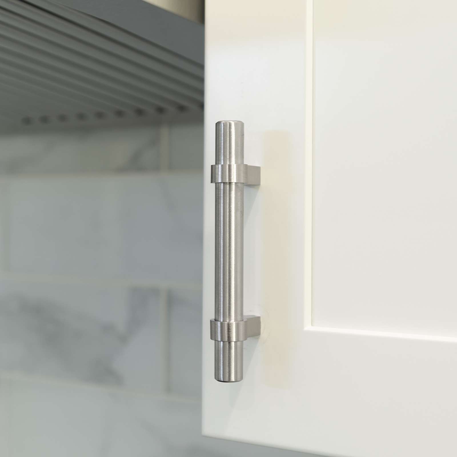 Brushed Nickel Modern Cabinet Handles Pulls Knobs Kitchen Hardware Stainless