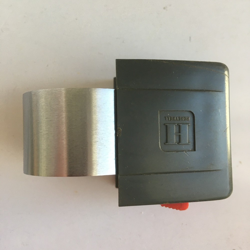 Vintage Honeywell Quick Release Clamp UNTESTED