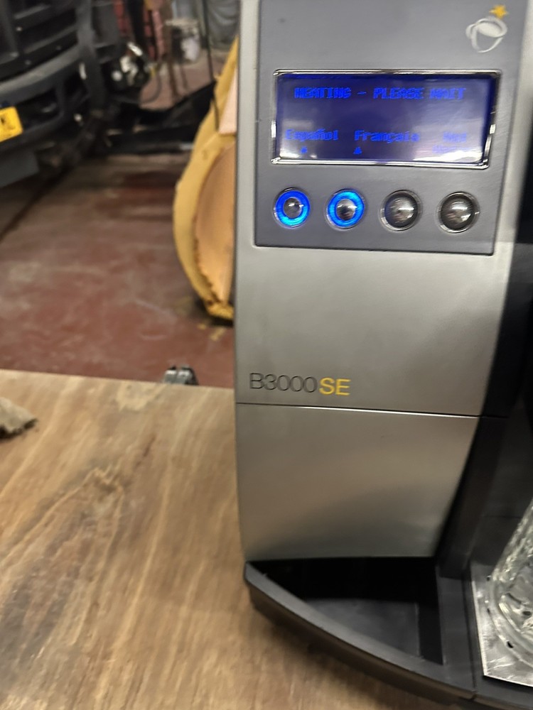 Keurig B3000SE Large K-Cup Brewing System - Used Working