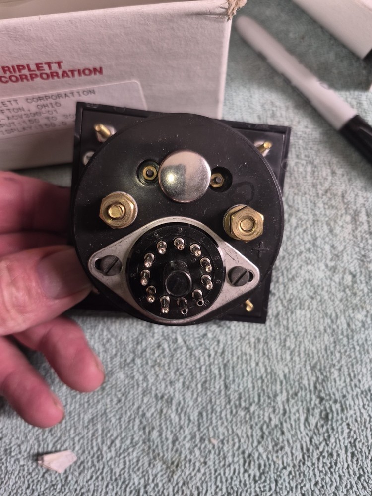 Beede Digital AC Volt Meter No Socket