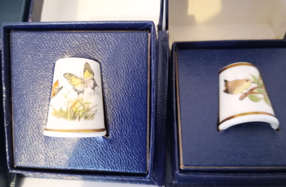 4 Royal Wocester Thimbles all Boxed
