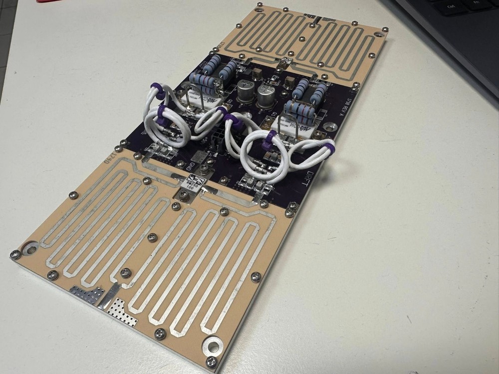 Pallet AMP 750W FM