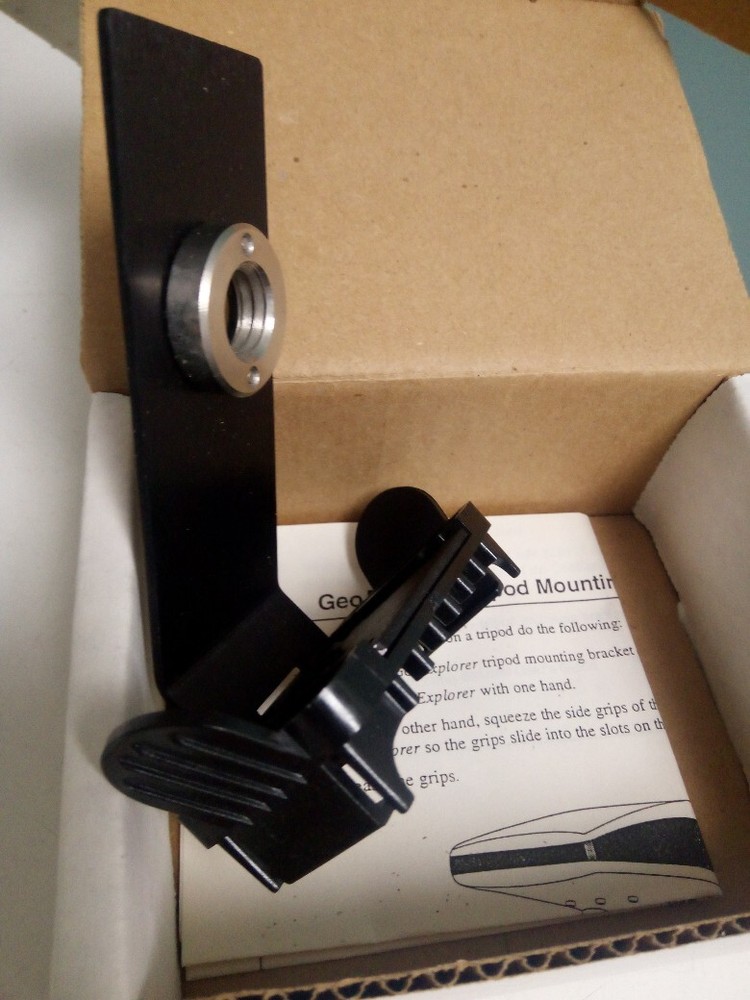 Trimble 24617-00 Tripod Mounting Bracket For GeoExplorer