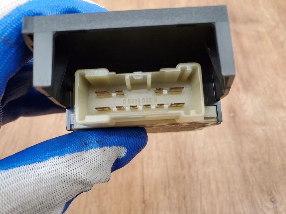 ✅ 06-13 OEM BMW E90 E91 328 Front Right Passenger Seat Control Switch Module