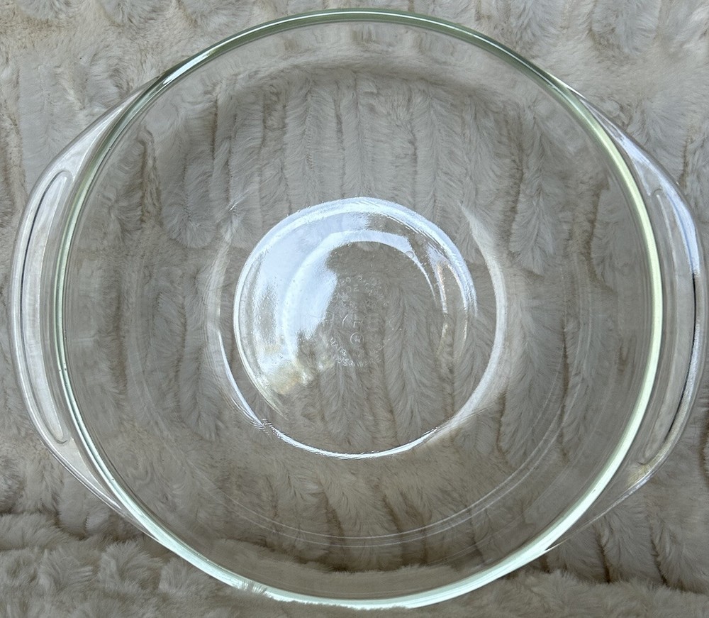 Crosby Handled Silver-plated Casserole Dish With Lid & Pyrex Casserole Dish Vtg