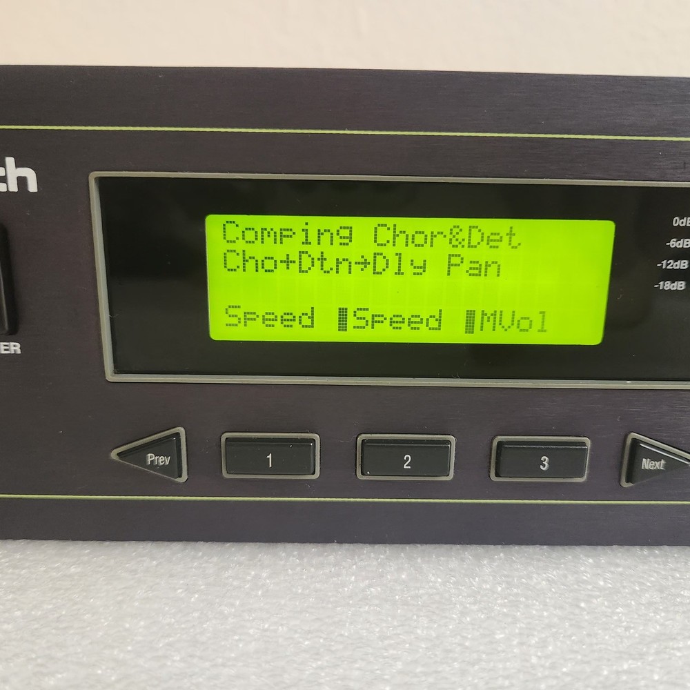 Digitech GSP2101 Guitar Studio Tube Preamp Multi-Effects Processor rack gsp 2101