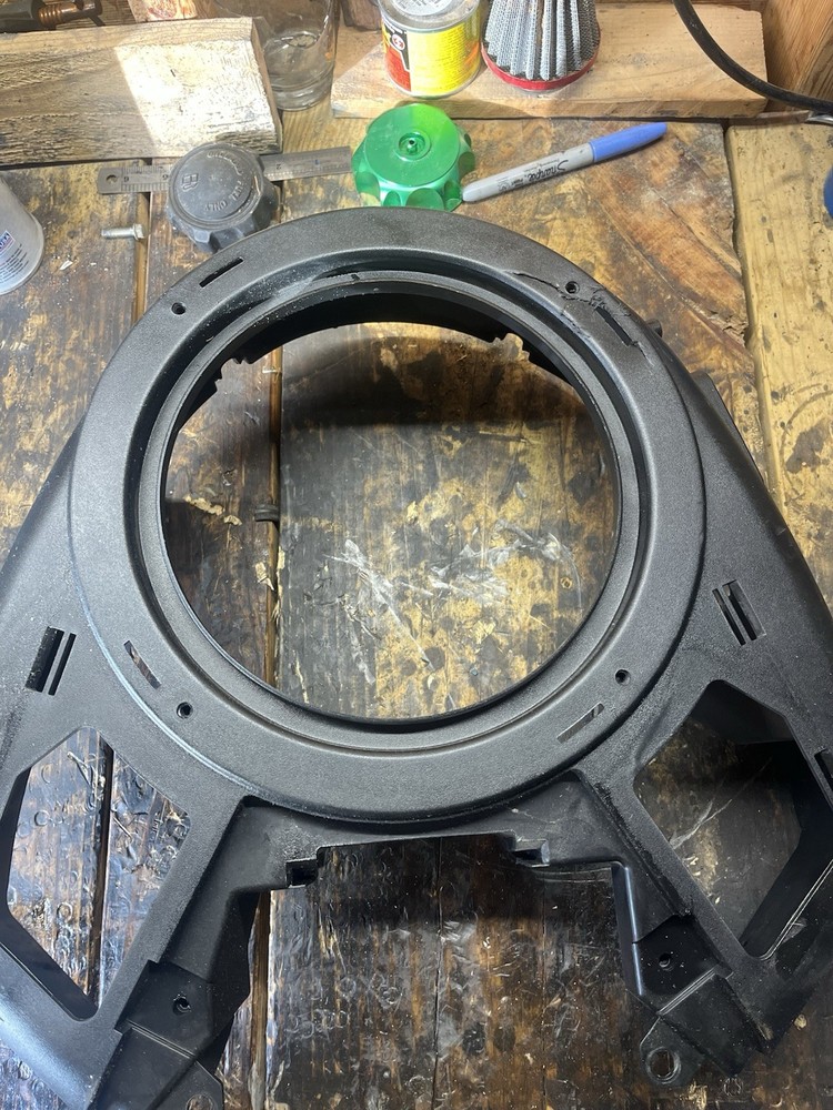 25HP BRIGGS AND STRATTON ENGINE SHROUD