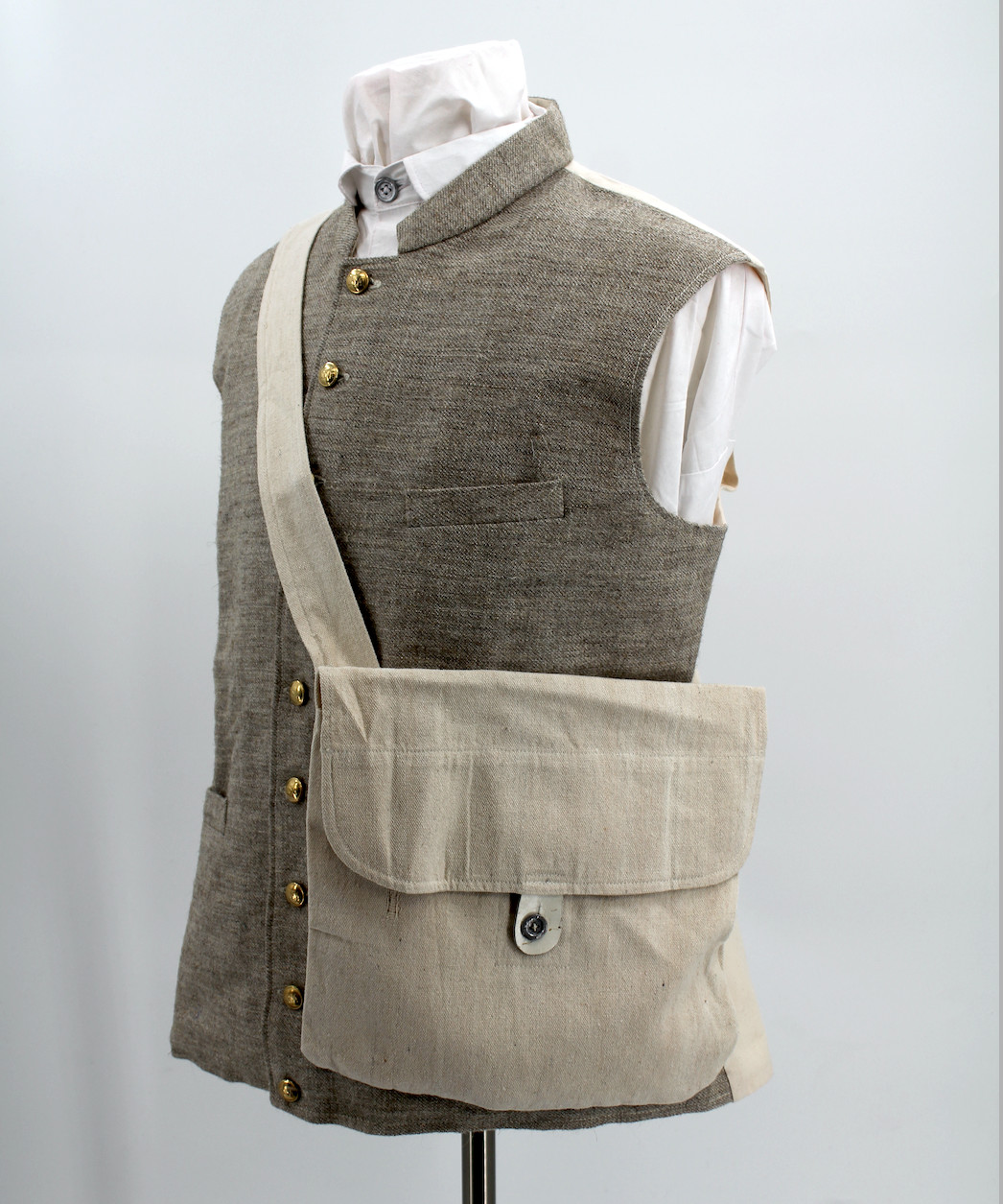 Simple Haversack - Single Button Closure