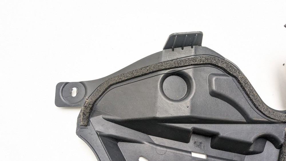 FORD KUGA MK3 MOUNT BRACKET FRONT RIGHT DRIVER SIDE LV4BS02476CA 2021