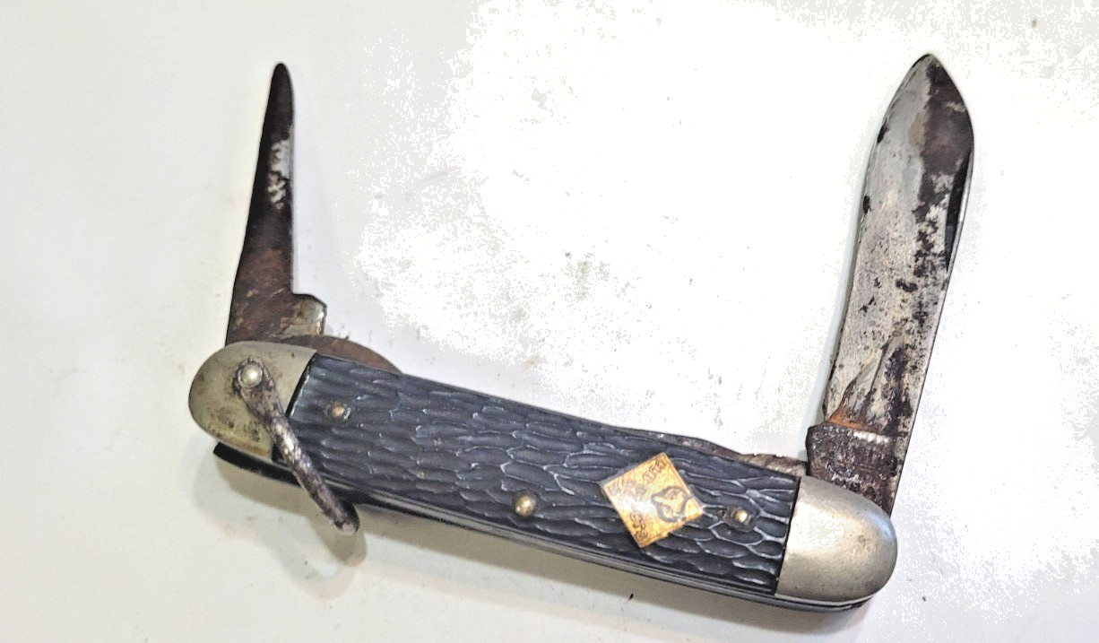 Vintage Camillus BSA Cub Scout Pocket Knife 3-Blade.