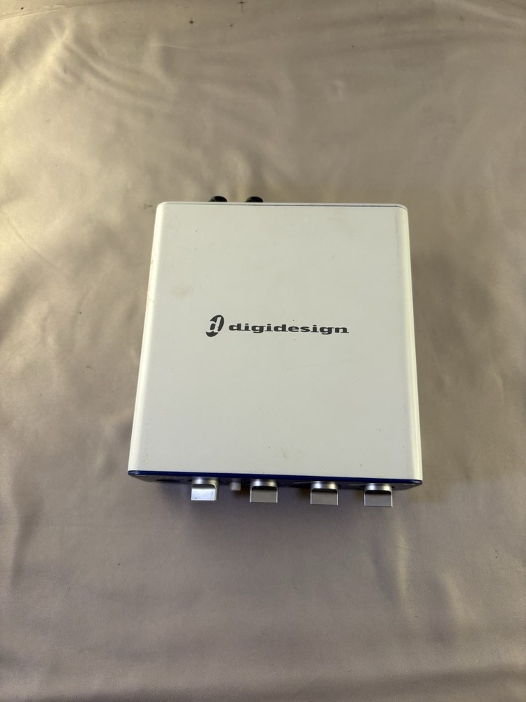 Digidesign Mbox 2 Mini USB Audio/MIDI Interface Digital HDD Recording