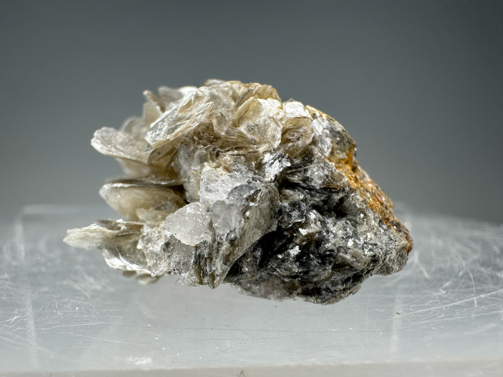 Fluorapatite: Mount Xuebaoding, Songpan Co., Sichuan, China