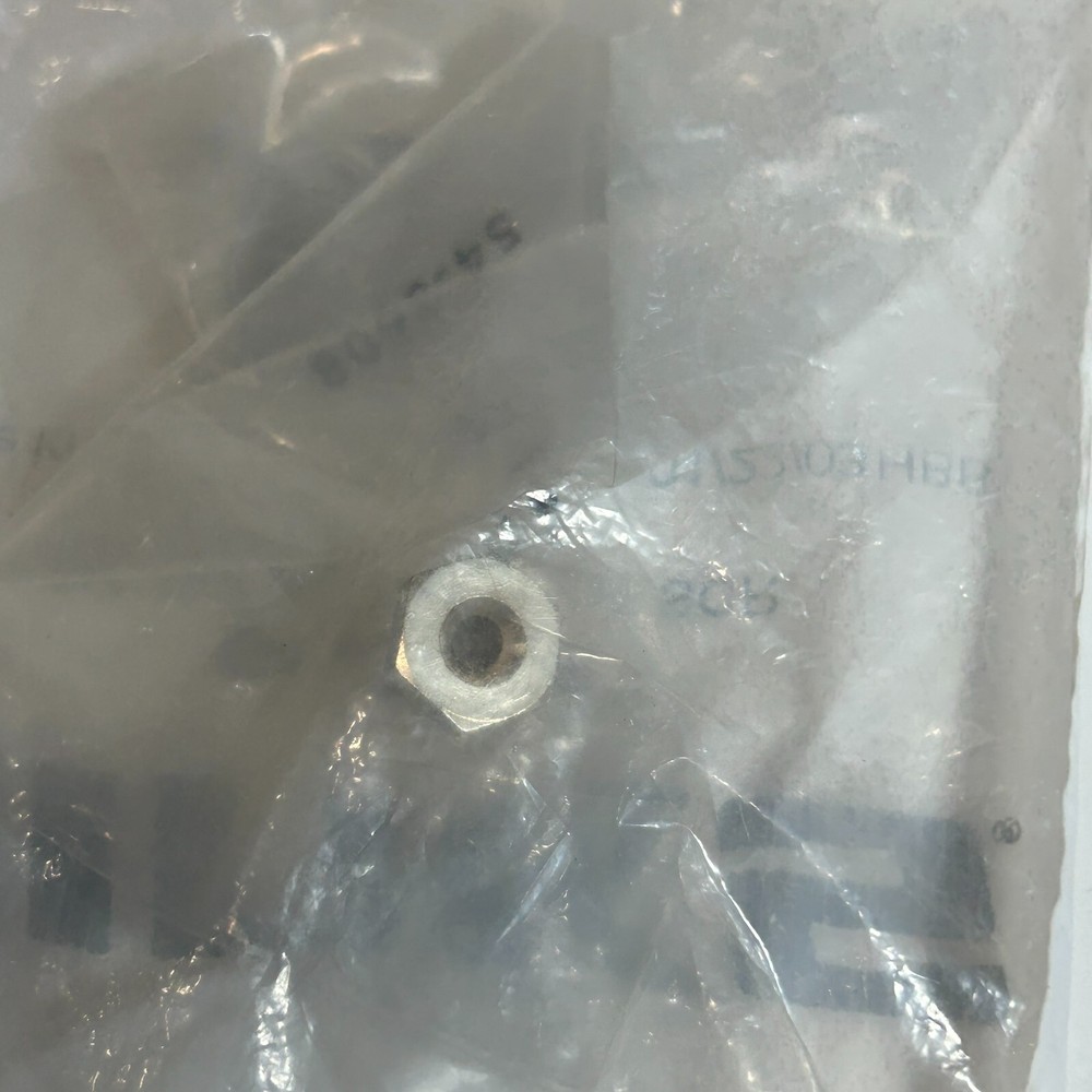 BINKS 54-3608 MATERIAL PACKAGE SCREW (D480)