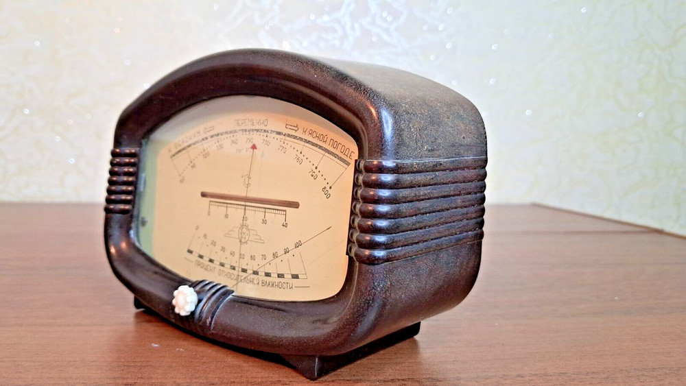 Vintage Soviet Bakelite Barometer Thermometer 1950s USSR.