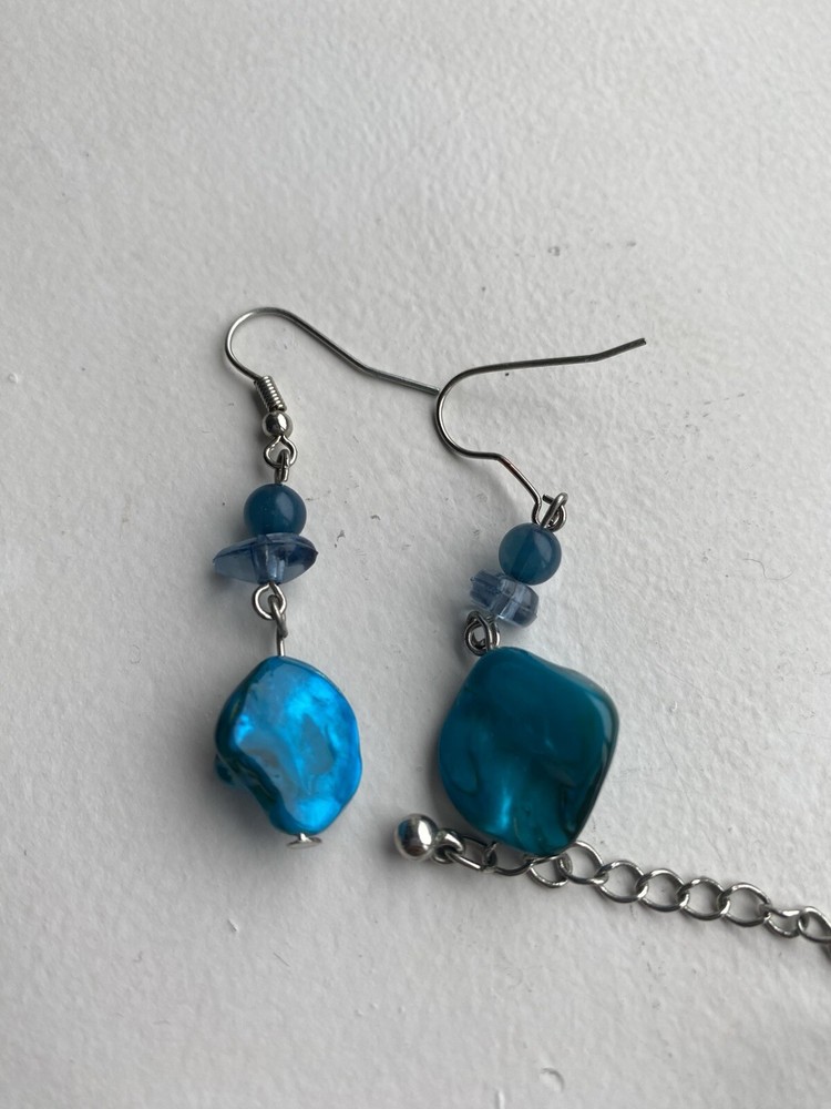 Multi strand necklace and earring set