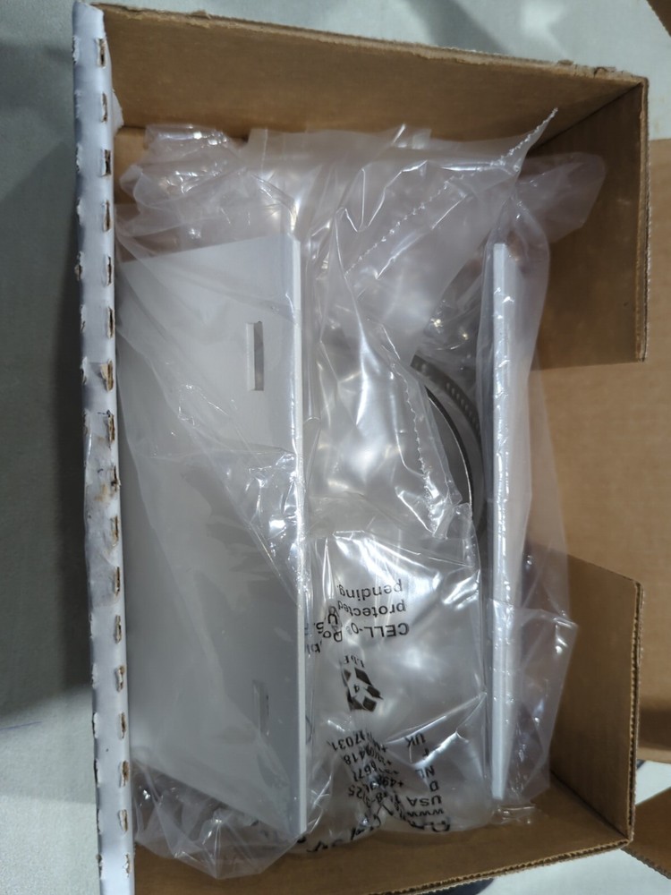 Honeywell HDXPMA1 PTZ Pole Mount Adapter