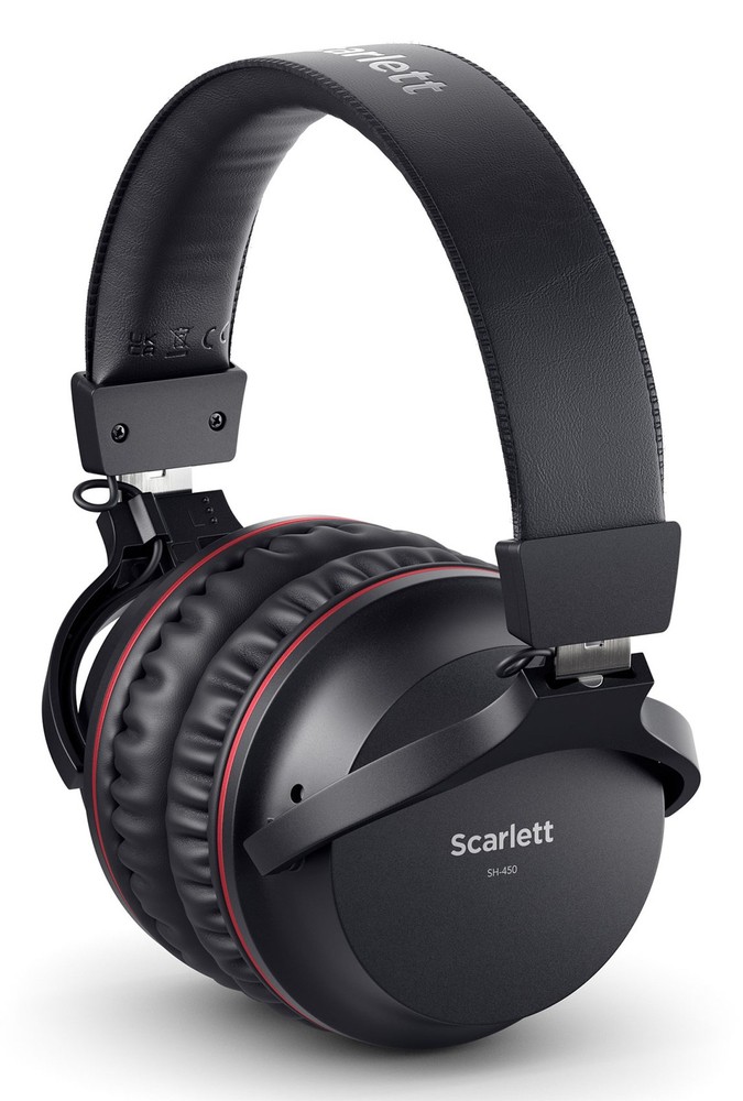 Focusrite Scarlett Solo Studio 4th Gen Recording Interface+Mic+Pop Filter+Shield