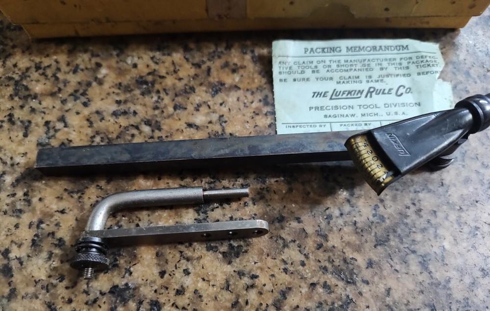 🗽VINTAGE LUFKIN INDICATOR WITH BAR MOUNT
