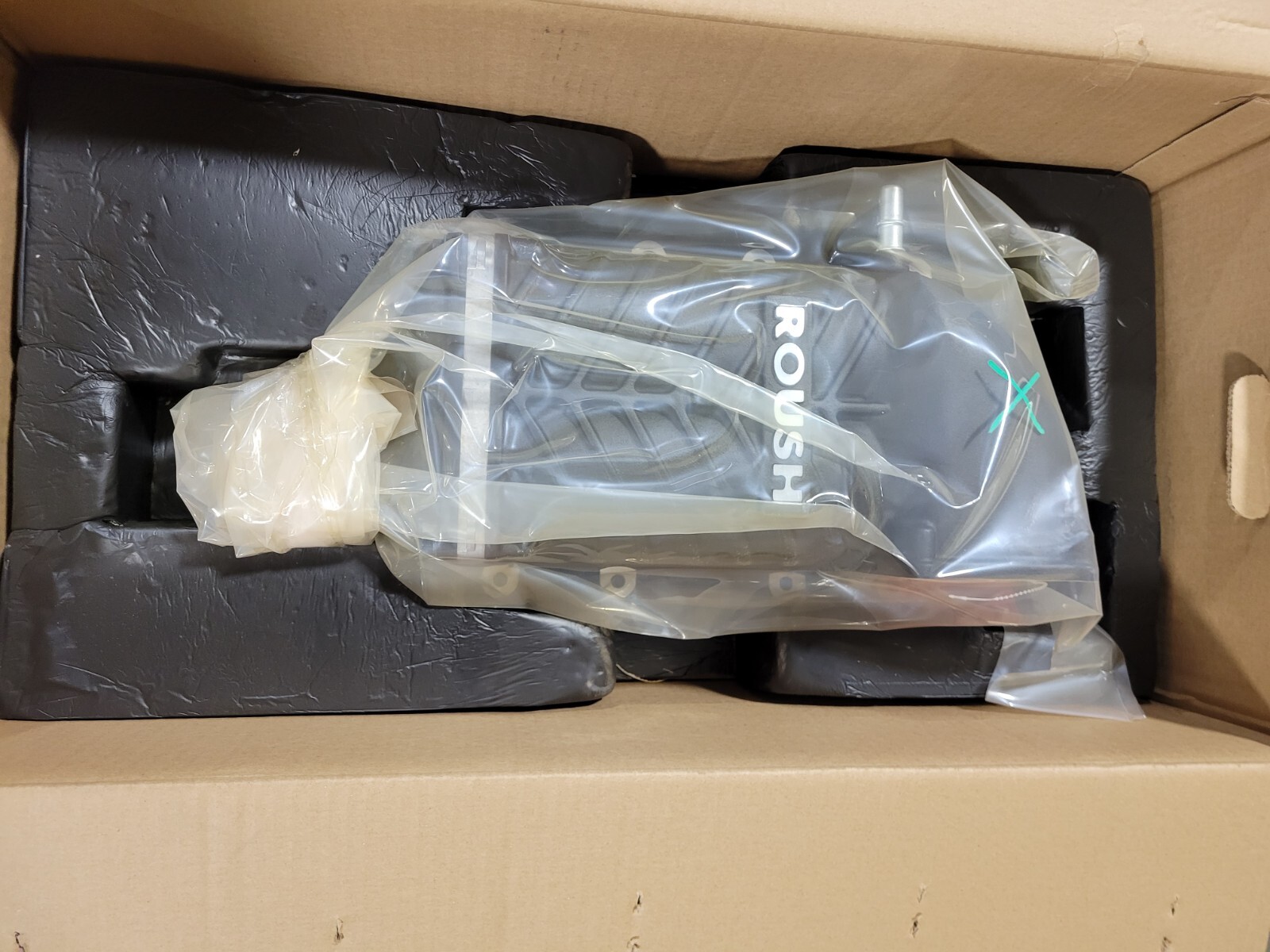 New Roush Supercharger Fits 2011-2014 Mustang 5.0L 2011-2017 F150 5.0L