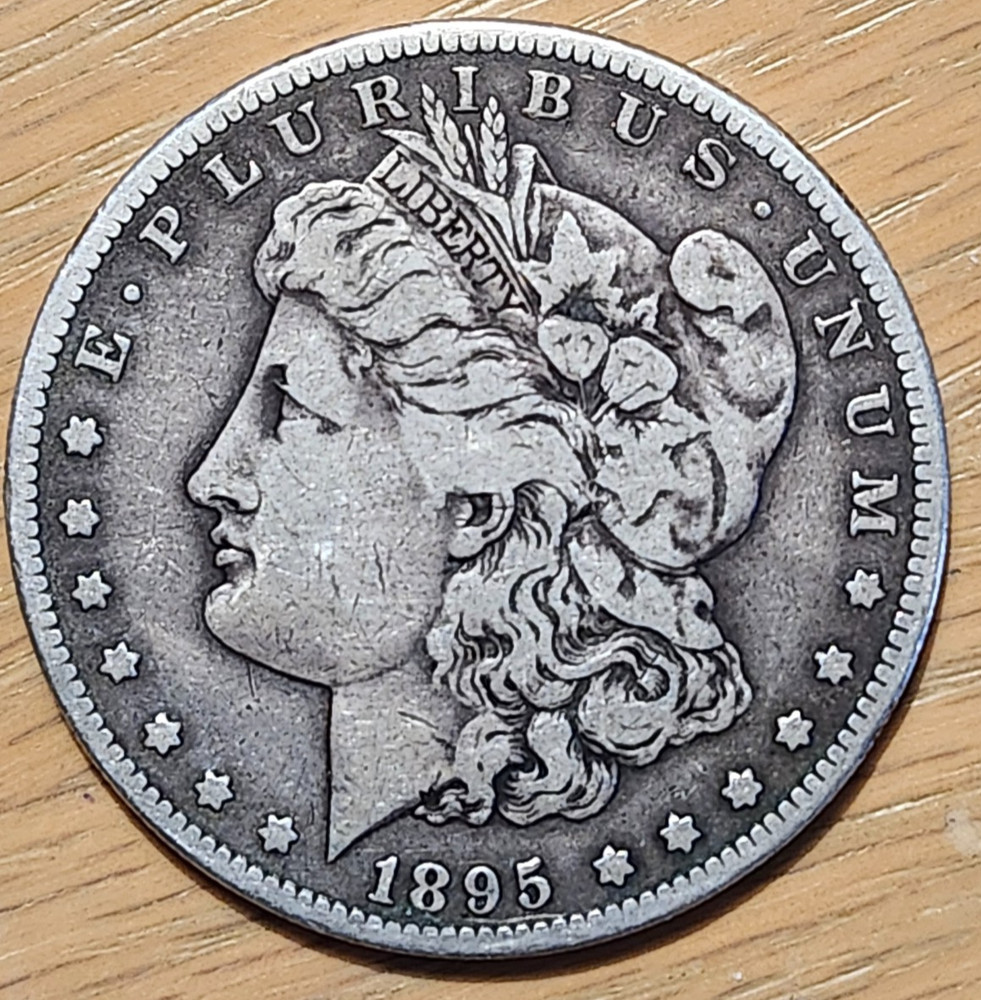 1895 S  MORGAN 90% SILVER