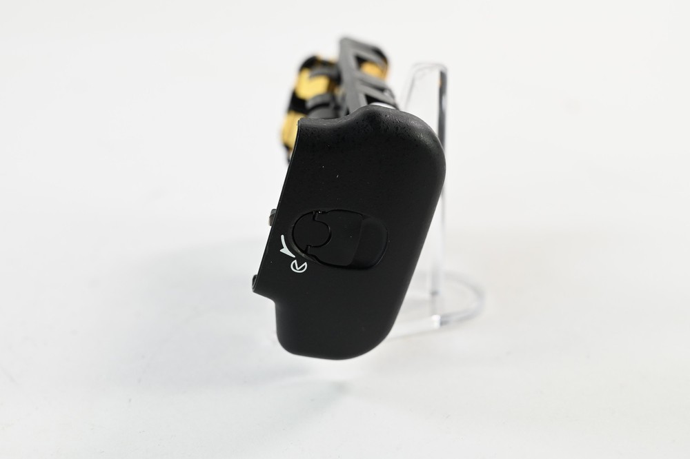 Nikon MS-D10 AA Battery Holder #G433