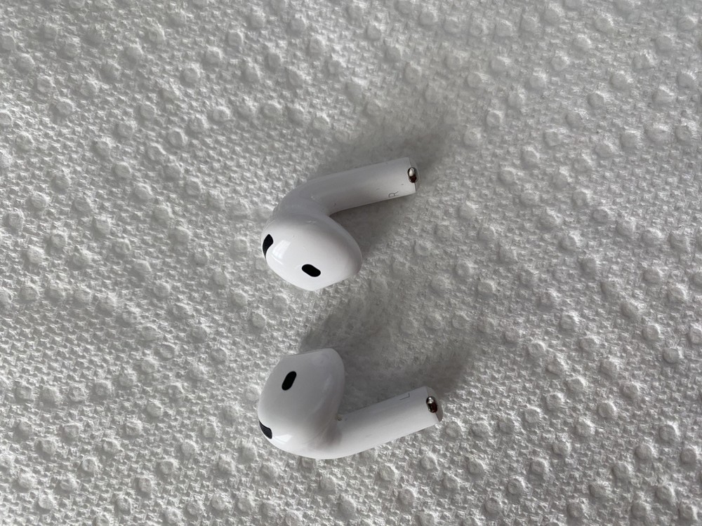 AirPod 4 with USB-C Charging Case 4th Gen White ANC