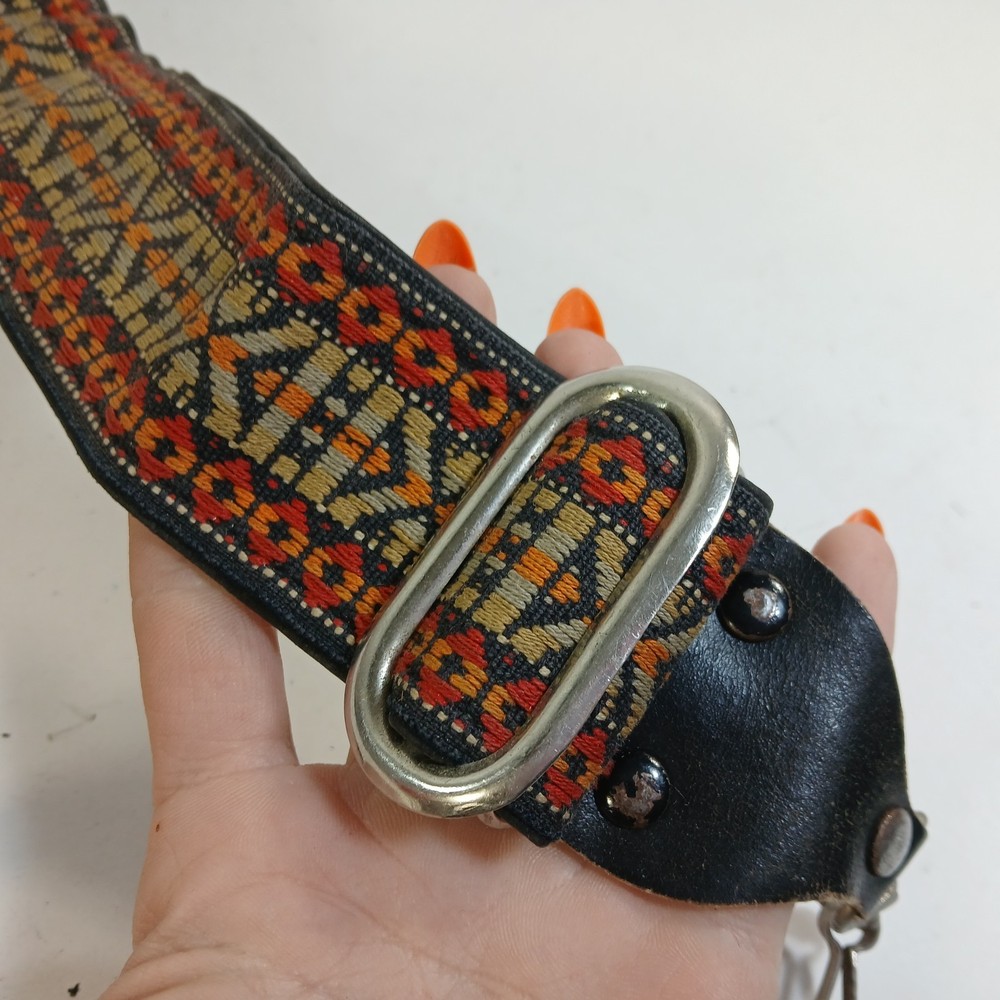 Vintage Boho Rad Universal Neck & Shoulder Strap Camera Southwestern Pattern Red