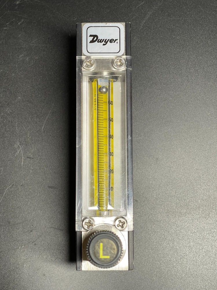 Dwyer VA12414 Variable Area Flow Meter 1/4" Range Air Gas Flow Indicator