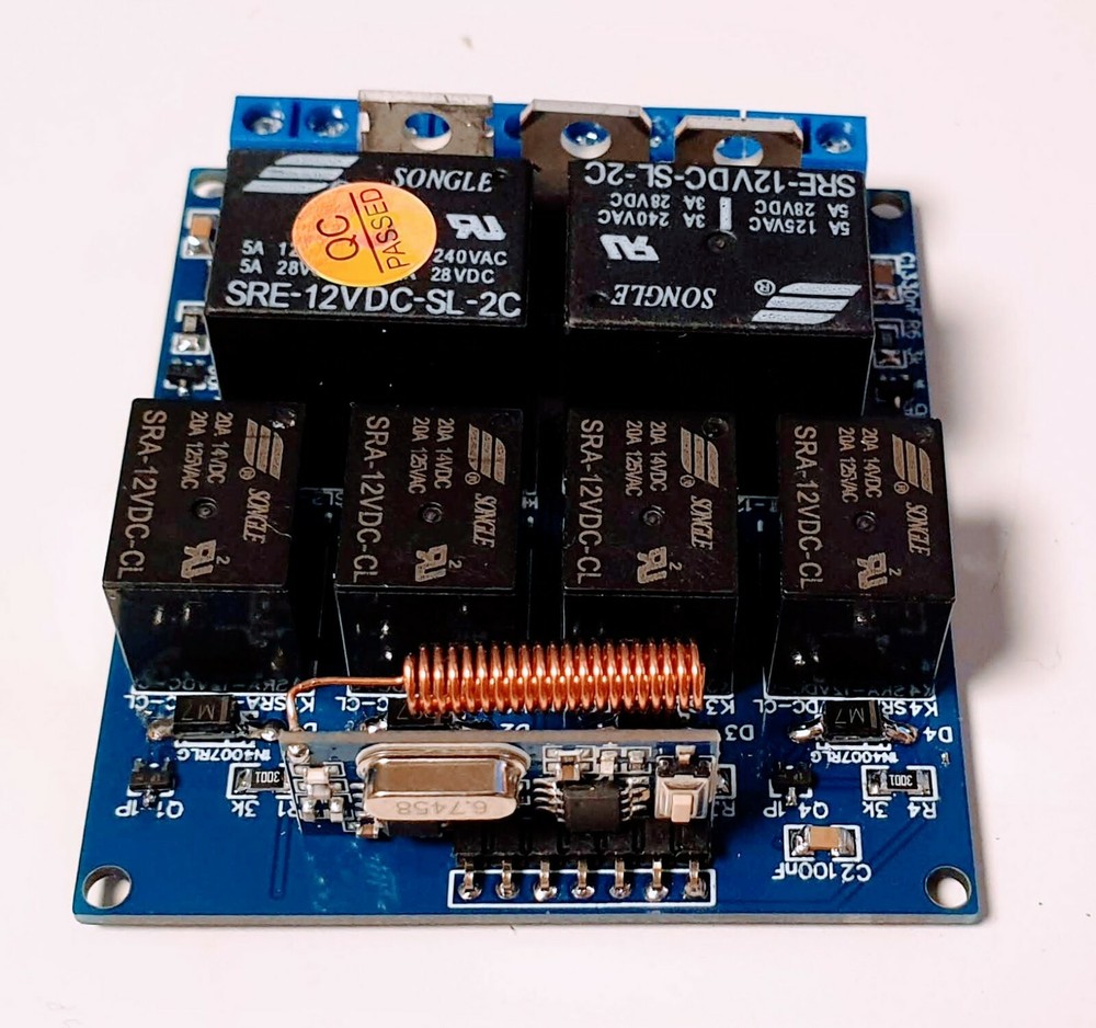 Wireless Remote Control 24VDC 5Amp Dual Axis Solar Panel Sun Tracking Controller