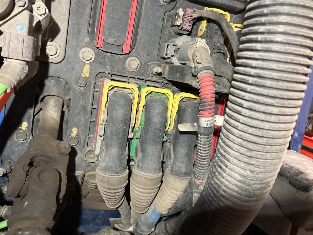 Peterbilt 579 Wiring Harness, Cab - Used