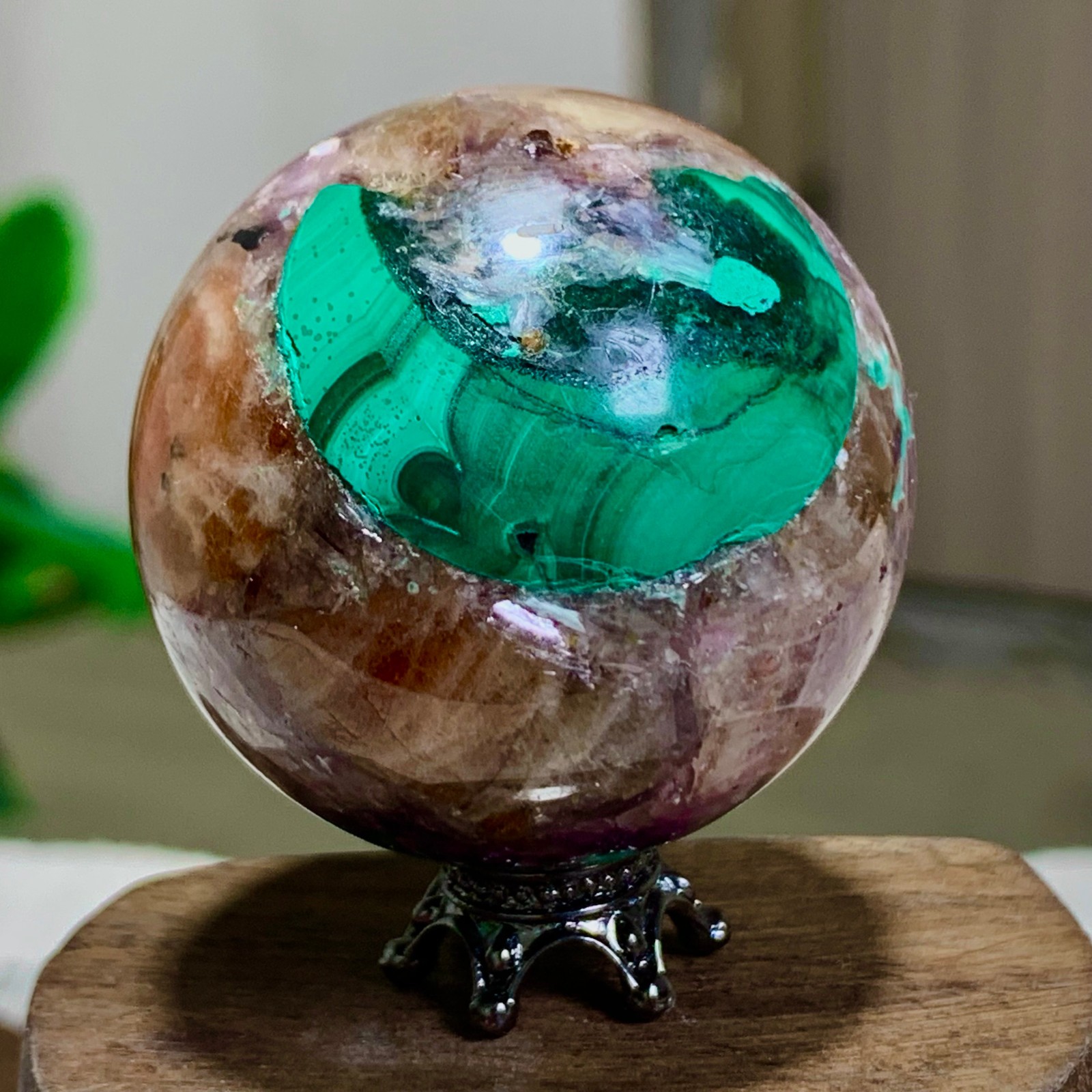 85G Newly discovered rare malachite purple mica symbiotic sphere restoration