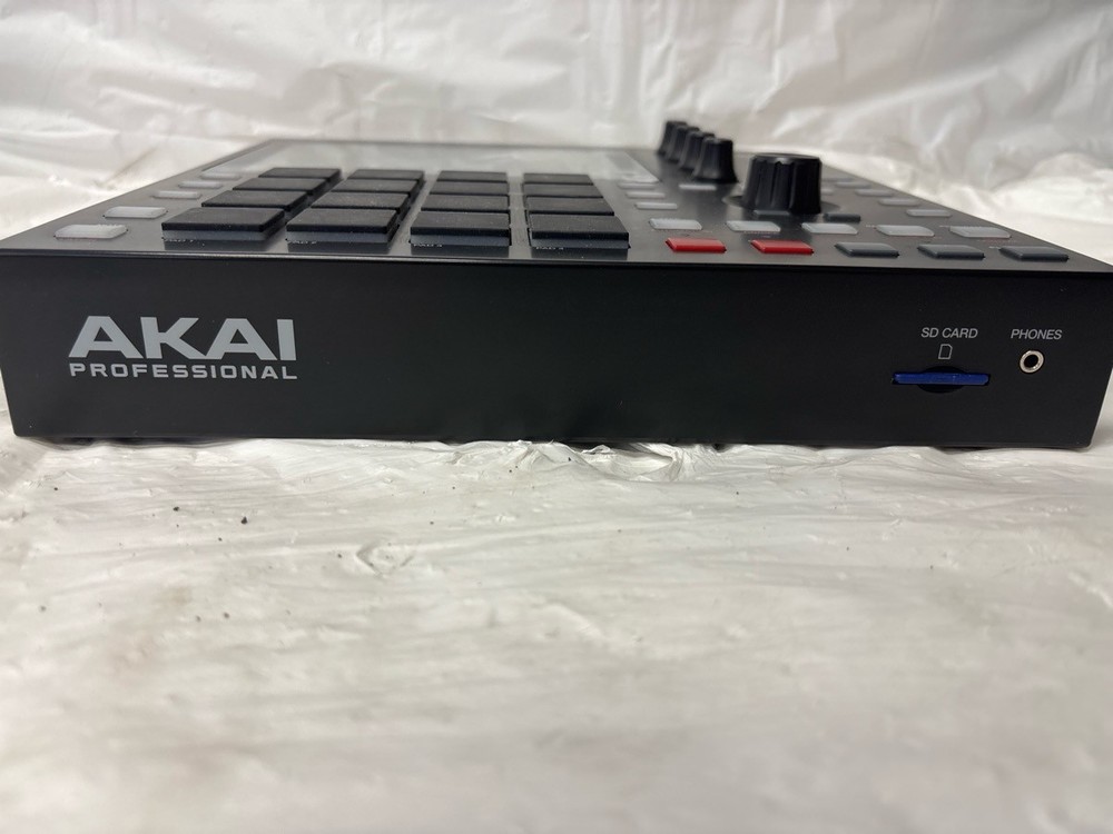 USED AKAI COMP RECORD MPC ONE (P23015874)