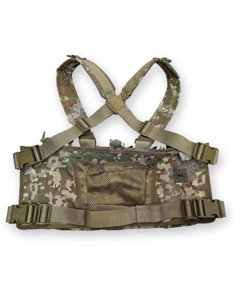 Low Profile Chest Rig Multitarn