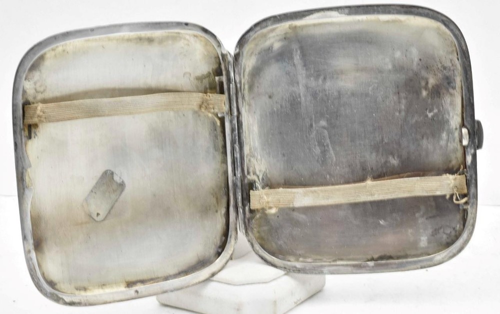 Vintage 800 solid Silver Hallmarked Art Deco Design lined Cigarette Case no mono