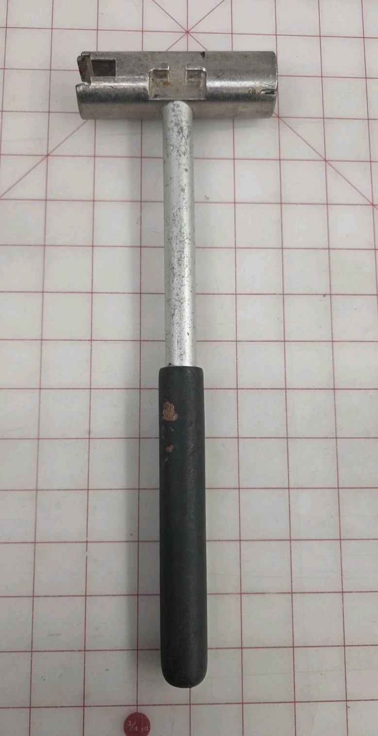 Zep Solar Metal Tool for Solar Panel Installation Mounting, Silver Black