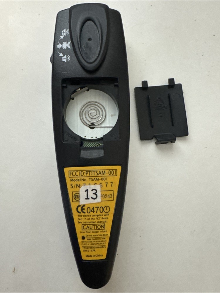 Keyspan TSAM-001 Universal Wireless Remote Control Mouse Laser Pointer Silver