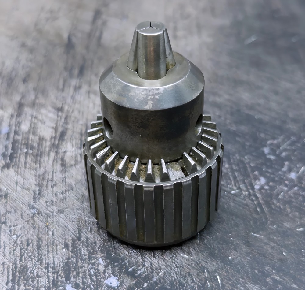 JACOBS & ALMOND DRILL CHUCK LOT