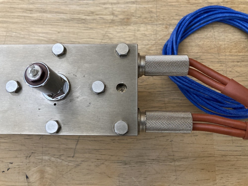 MSK MSP-MARK2 Hot Runner Injection Molding Unit