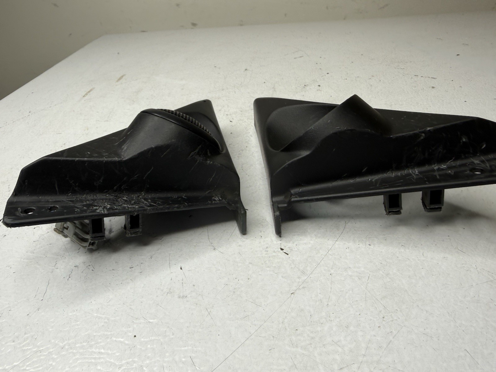 96 97 98 99 00 Civic EK 2dr OEM *READ* door LF/RT mirror trim tweeter SET