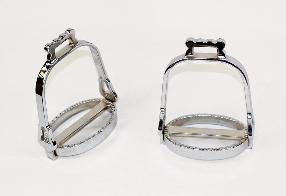 Portuguese Stirrup