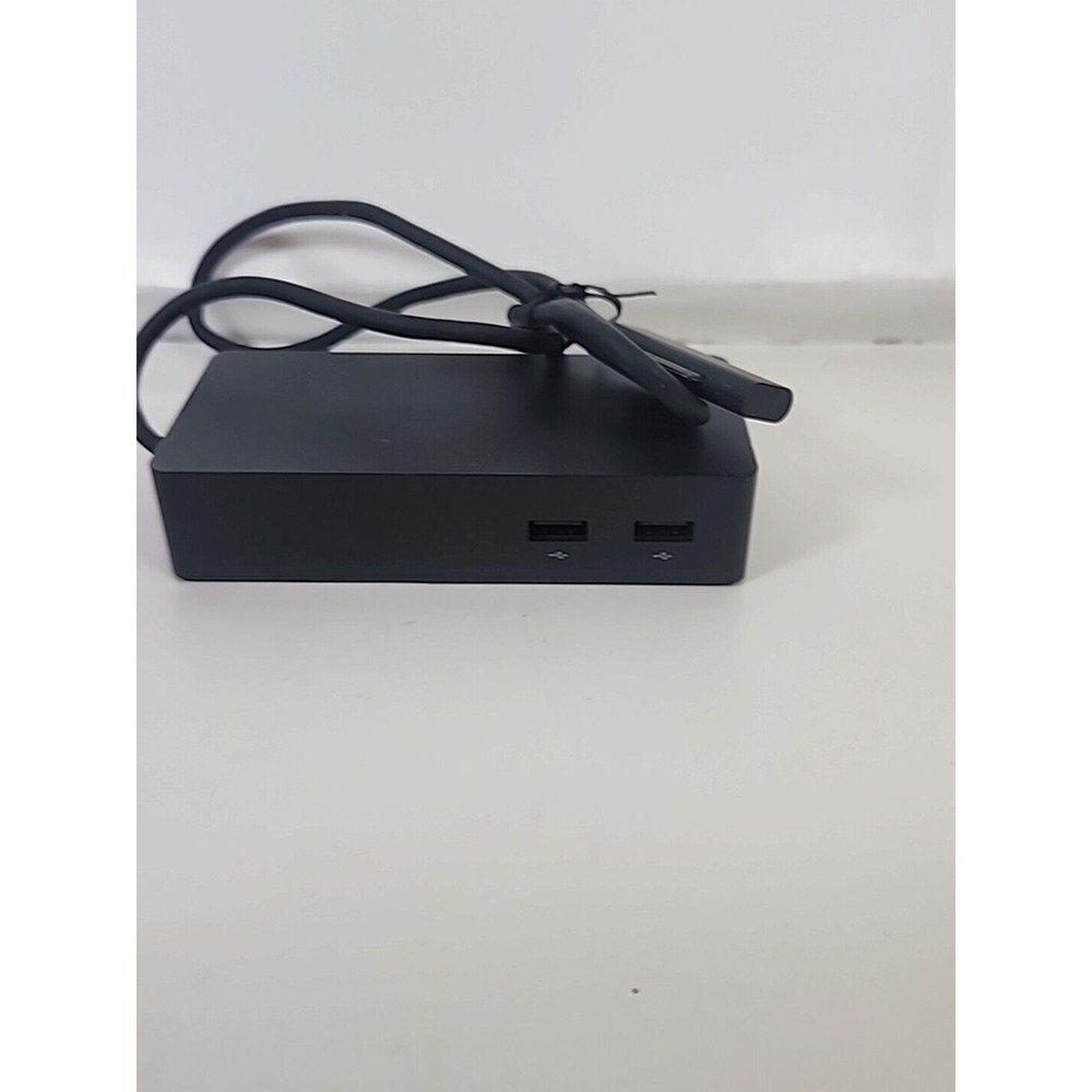 Clean - Microsoft 1661 Laptop Docking Station For Surface Pro 3 / Pro 4