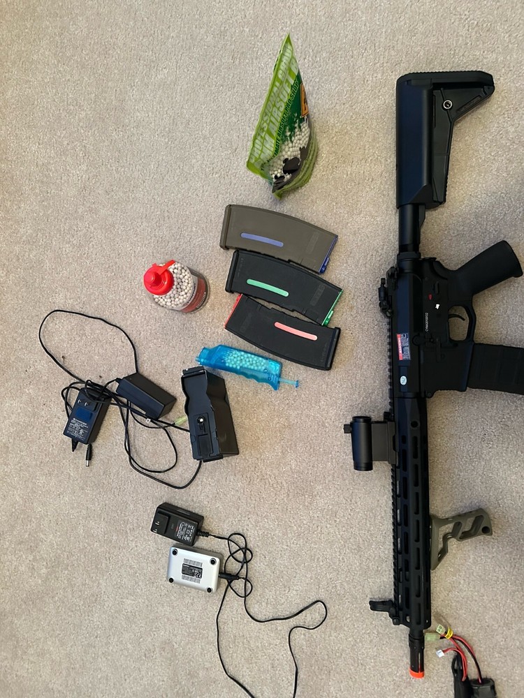 Baretta + ar airsoft gun