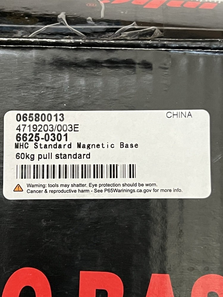 (Opened Box) Standard Magnetic Base 60kgs Pull Standard With Box